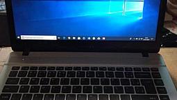 Notebook Samsung Essentials E20