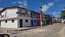 Vendo 10 Casas (5 Primeiro Andar)