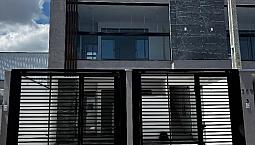 Alugo Casa 3 Dormitórios Bairro São João Itajaí 