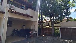Linda Residência Com 3 Dormitórios Sendo 1 Suíte No Jardim Isabel.