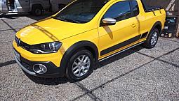 Saveiro Cross 