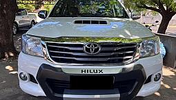 Hilux Srv 3.0 4X4 Aut 2014 - Particular 