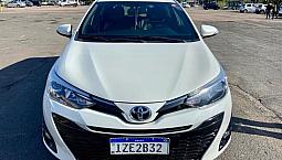Toyota Yaris Xls Top De Linha Com Teto Solar. Ipva 2022 Pago.