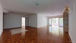 Vendo Apartamento De Três Dormitórios Na Rua Mais Bonita Do Mundo, Ao Lado Do Hospital Moi