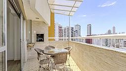 Apartamento 120 M² 3 Dormitórios  Av. Central No Camboriú Plaza Center Com Varanda Com Chu