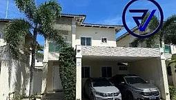 Casa Duplex De Luxo Em Condomínio Fechado