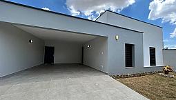 Casa Para Venda Possui 177 Metros Quadrados Com 3 Quartos