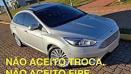 Focus Titanium Plus - Impecável - Revisões Ford