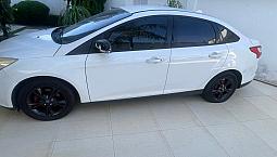 Ford Focus Sedan 2.0 16v/2.0 16v Flex 4p Aut. 2015