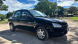 Classic Ls 1.0 2014 . Carro Bem Conservado Sem Detalhes 