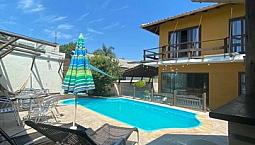 Casa Com Quatro Quartos E Piscina À Venda No Rio Tavares.