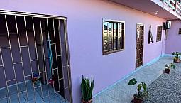 Alugo Casa