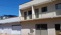 Urgente! Vendo Uma Casa E Um Sobrado Pelo Preço De Um