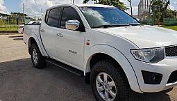 Triton Hpe Manual 4x4 Diesel