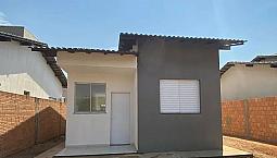 Casa Á Venda
