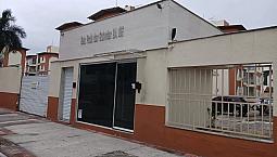 Alugo Excelente Apartamento 2 Quartos Térreo. Direto Com Proprietário Praia Das Gaivotas