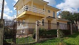 Casa Tipo Sobrado - 3 Dormitórios - Bairro Campestre Em São Leopoldo