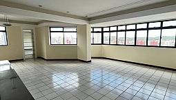 Apto Em Lagoa Nova Com 3 Suites + Dep. Com 200M², 02 Vagas