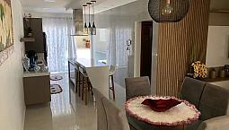 Sobrado Para Aluguel Tem 180 Metros Quadrados Com 4 Quartos Em Centro - Prado - Ba