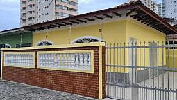Casa Para Venda Em Praia Grande, Tupi, 2 Dormitórios, 1 Banheiro, 2 Vagas