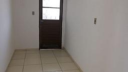 Apto. No Planalto 1/4.-R$ 570 E 2/4. R$ 620 Com Água/Luz E Condomínio Incluso.