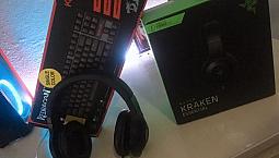 Teclado Mecânico E Headset Razer