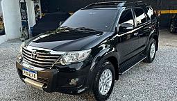 Toyota Hilux Sw4 Sr 4X2 2.7/ 2.7 Flex 16V Aut. 2014