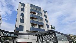 Imóvel Para Aluguel Possui 66 Metros Quadrados Com 2 Quartos Em Pantanal - Florianópolis -