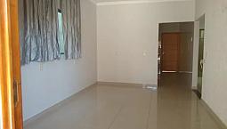 Casa Com 3 Quartos, Suíte, Sozinha No Lote, Quintal, Resid. Paulo Estrela Prox. Ao St. Rec