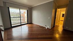 Apto P/ Venda Ou Aluguel C/ 100 M² - 3 Quartos Sendo 1 Suíte E 2 Vagas - No Real Parque - 
