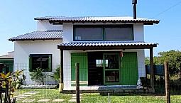 Casa Em Torres / Passo De Torres 
