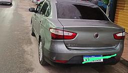 Fiat Grand Siena Essence 1.6 Flex 16V 2013