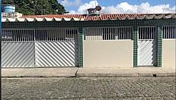 Excelente Casa Em Condomínio Fechado 