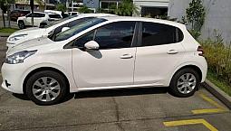 Peugeot 208 1.5 Active Pack Muito Novo