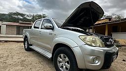 Toyota Hilux Cd Srv D4-D 4X4 3.0 Tdi Diesel Aut 2010