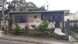 Bela Casa Próximo Próximo A Rótula Mario Lopes- Bairro Santa Fé