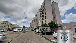 Oportunidade! Apto No Tabuleiro, 2/4, Suíte, Nascente, Varanda, Elevador, Móveis Planejado