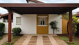 Casa Para Venda Possui 130 Metros Quadrados Com 3 Quartos