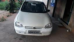 Corsa Branco