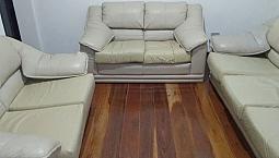 Apartamento De 2 Quartos 2 Banheiros Garagem Bem Localizado