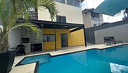 Casa À Venda 