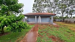Casa Em Chácara Toda Murada E Cerca Elétrica E Dentro Da Cidade. (Tudo Incluso)