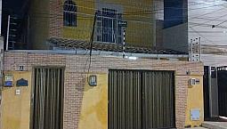 Alugo Casa 