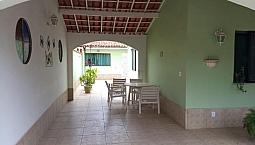 Casa Com Churrasqueira Em Condomínio