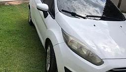 Fiesta 1.5 2013/2014 Carro Com Passagem Por Leilão 
