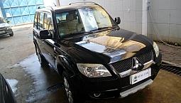 Mitsubishi Pajero Tr4 2010 4X4