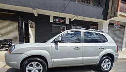 Hyundai Tucson 2.0 16V Aut. 2012