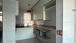 Apartamento Para Venda Possui 45 Metros Quadrados Com 2 Quartos