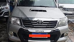 Toyota Hilux 2.8 Srv 4X4 Cd 16V Diesel 4P Aut 2014