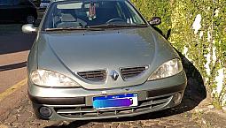 Vendo Megane Sedan 2001 